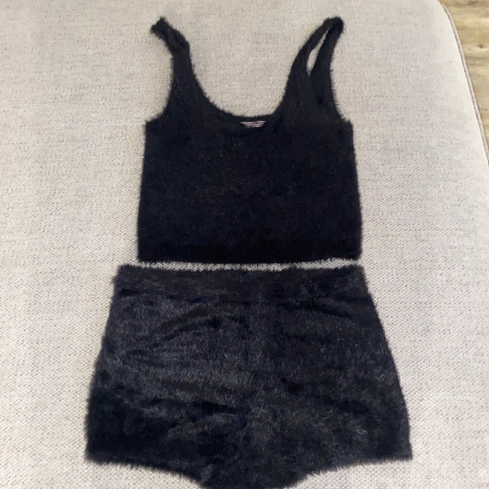 VS Black Matching Set